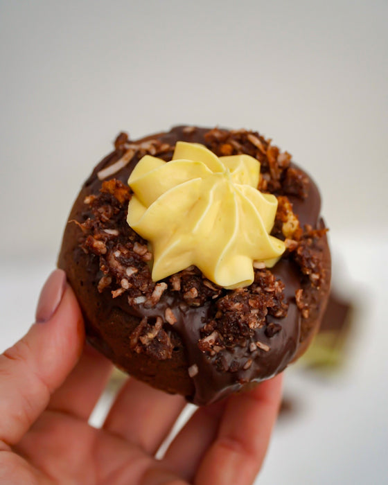 Dabble Nanaimo Bar – Gourmet Donut (280g)