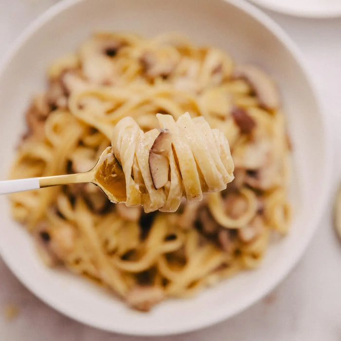 Carbone Alfredo Sauce – Classic Creamy Pasta Sauce (410ml)