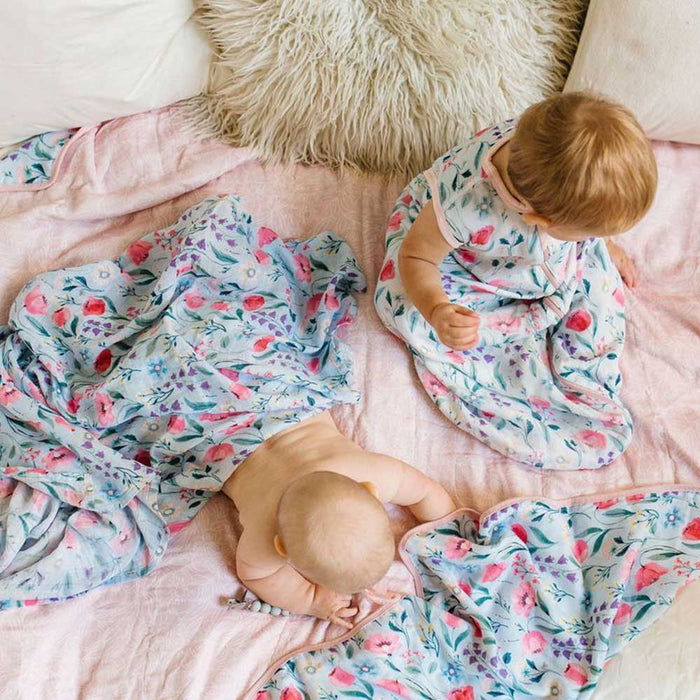 Loulou Lollipop Muslin Swaddle Bluebell 1 swaddle